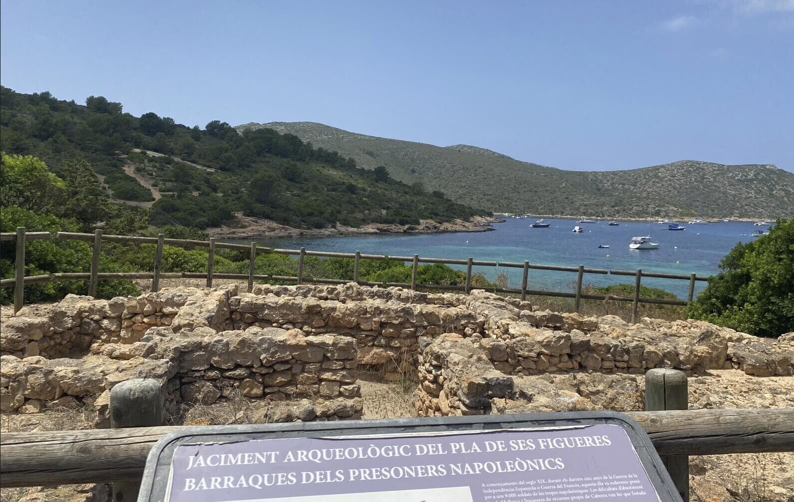 Monument auf Cabrera