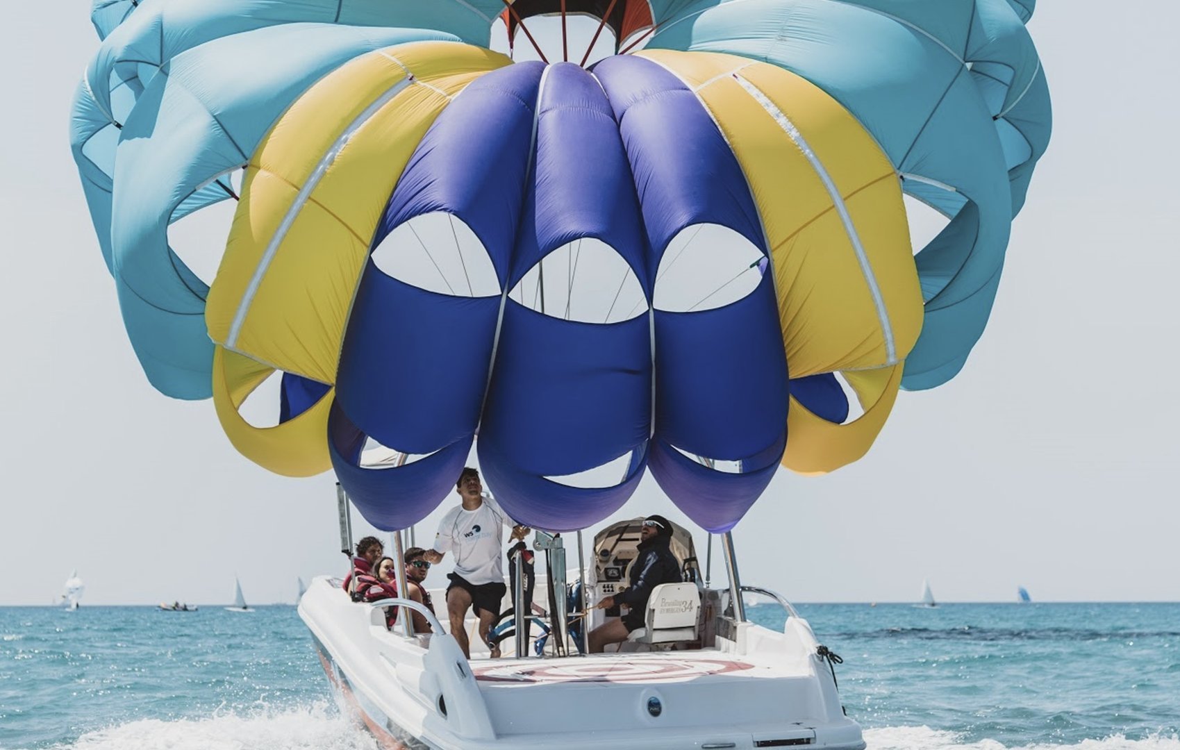 Boot fürs Parasailing