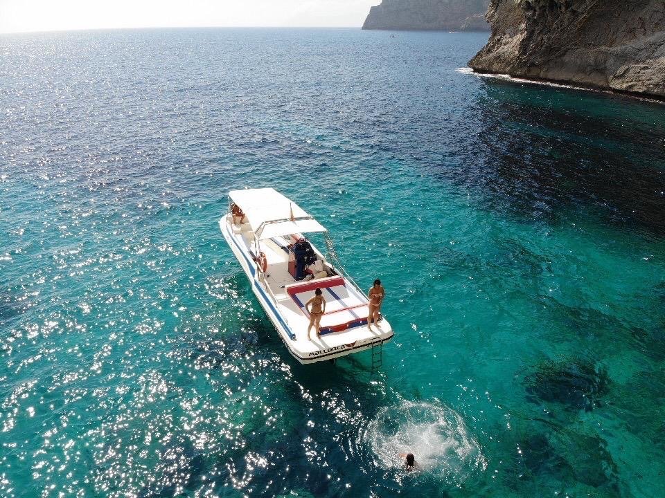 alquiler de barco en alcudia
