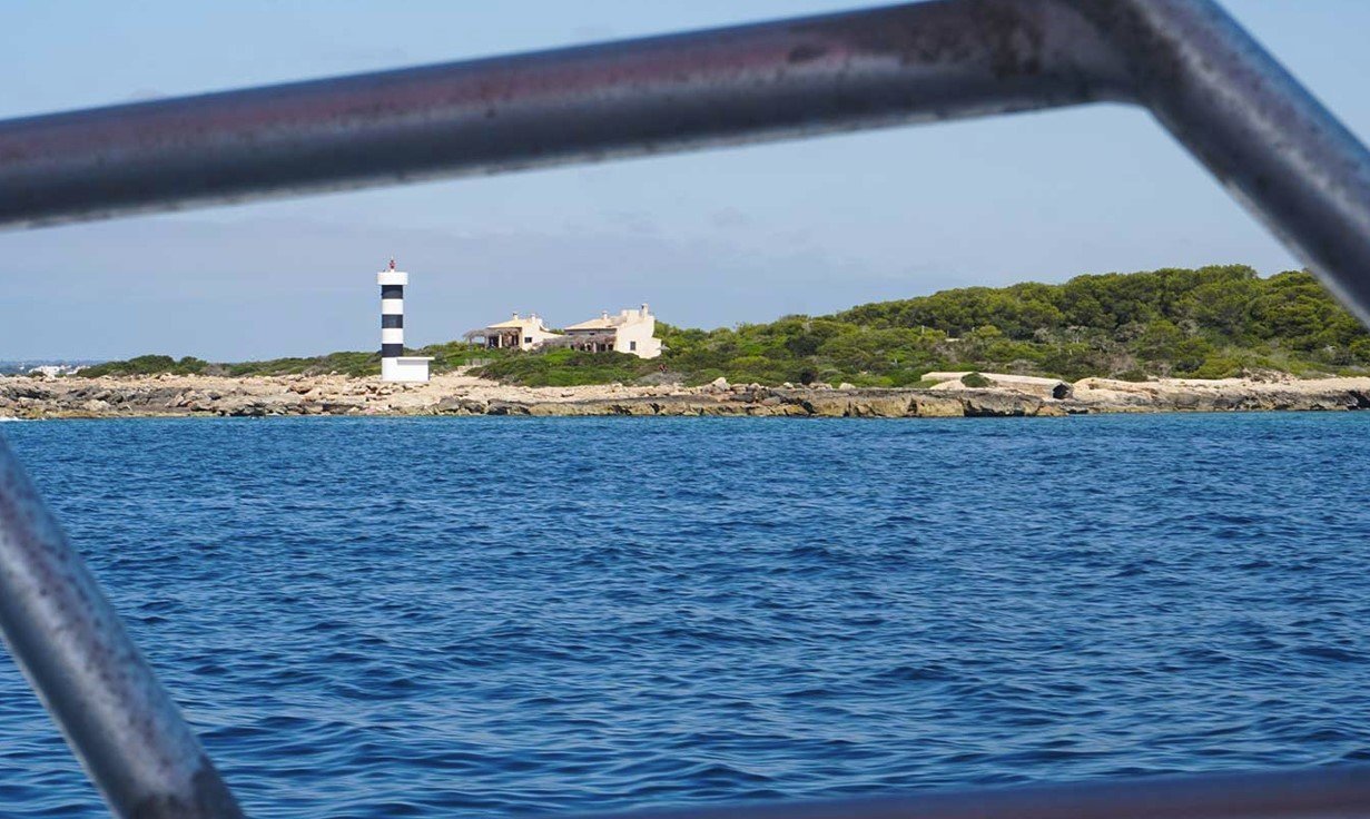 cueva azul en cabrera