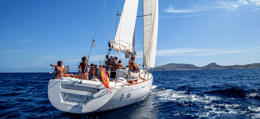 cosas que hacer en mallorca: navegar a vela
