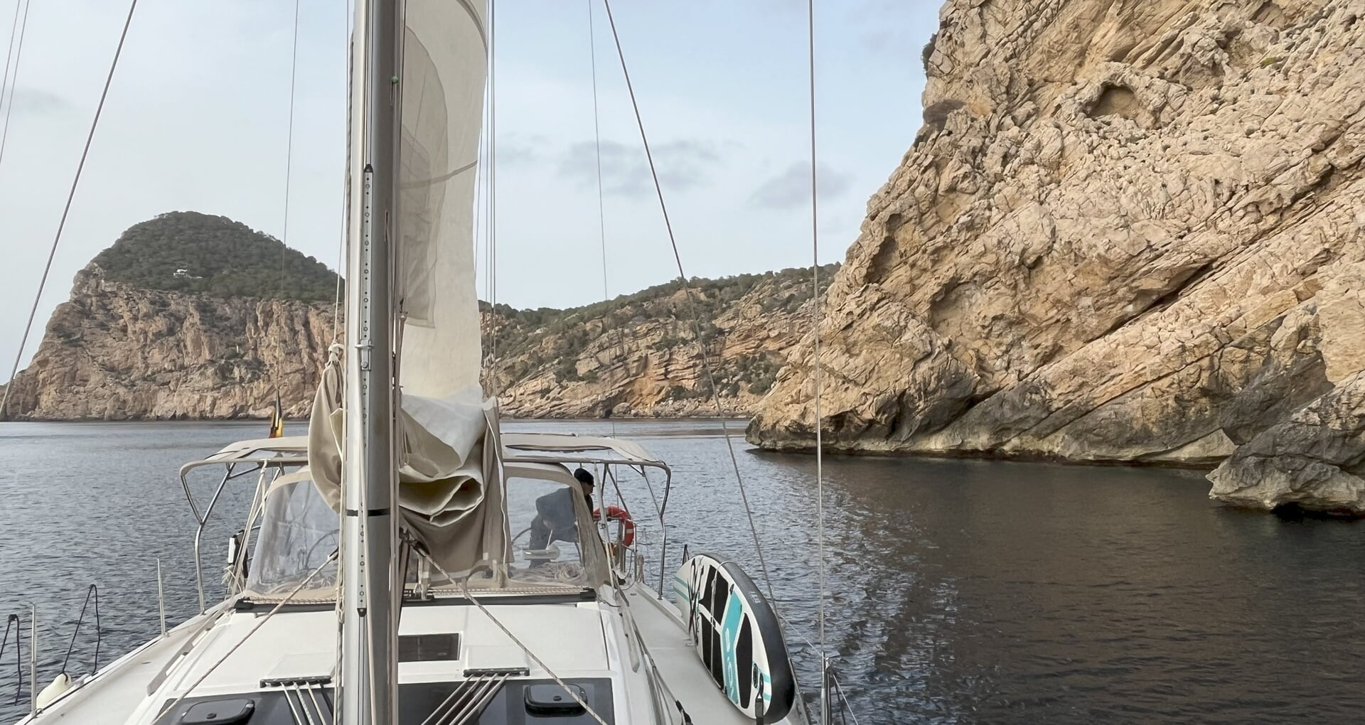 catamaran tour sunset