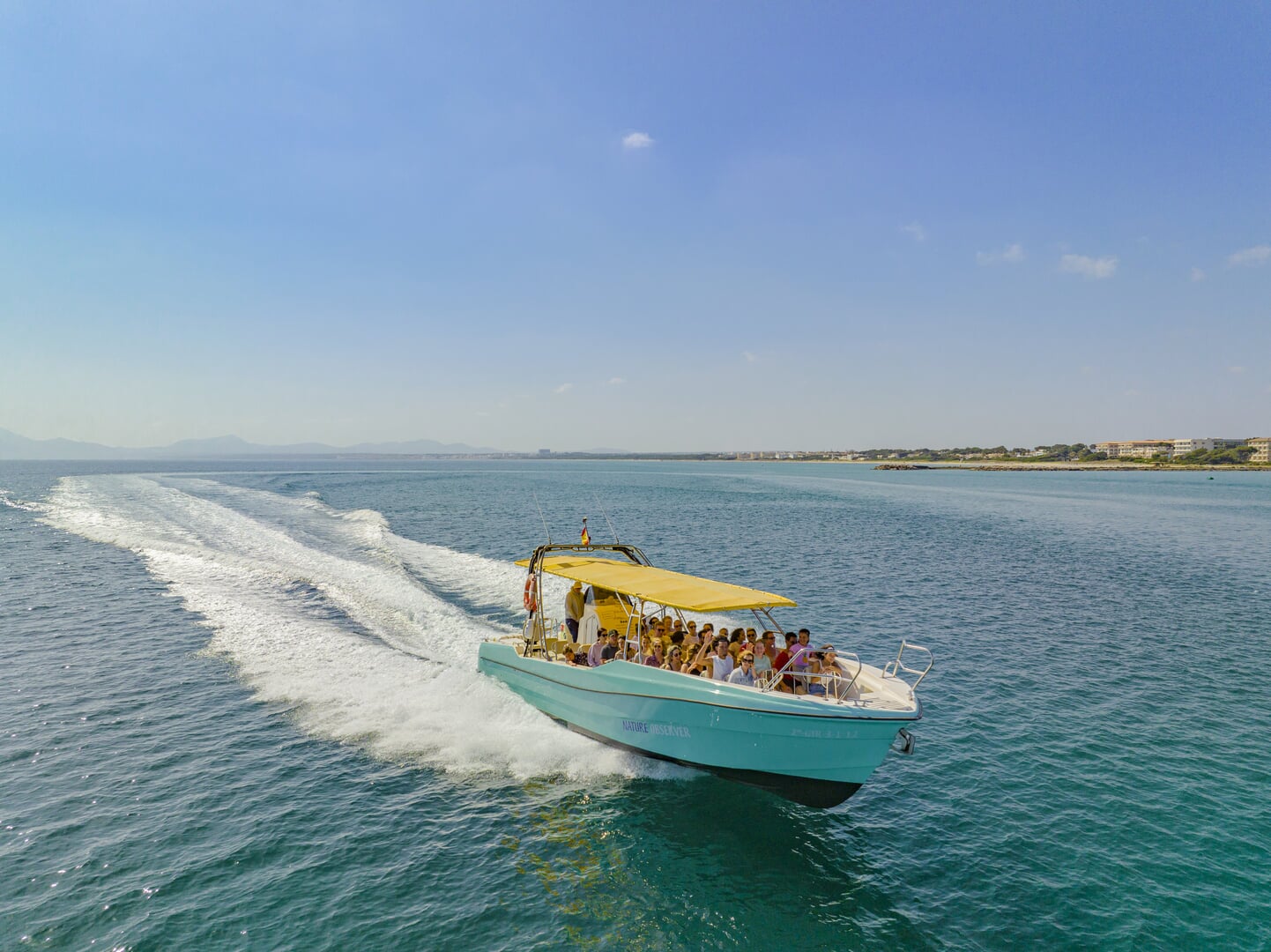 barco pequeño para excursiones en mallorca