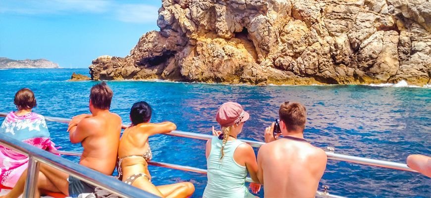 sights of the sa dragonera boat tour