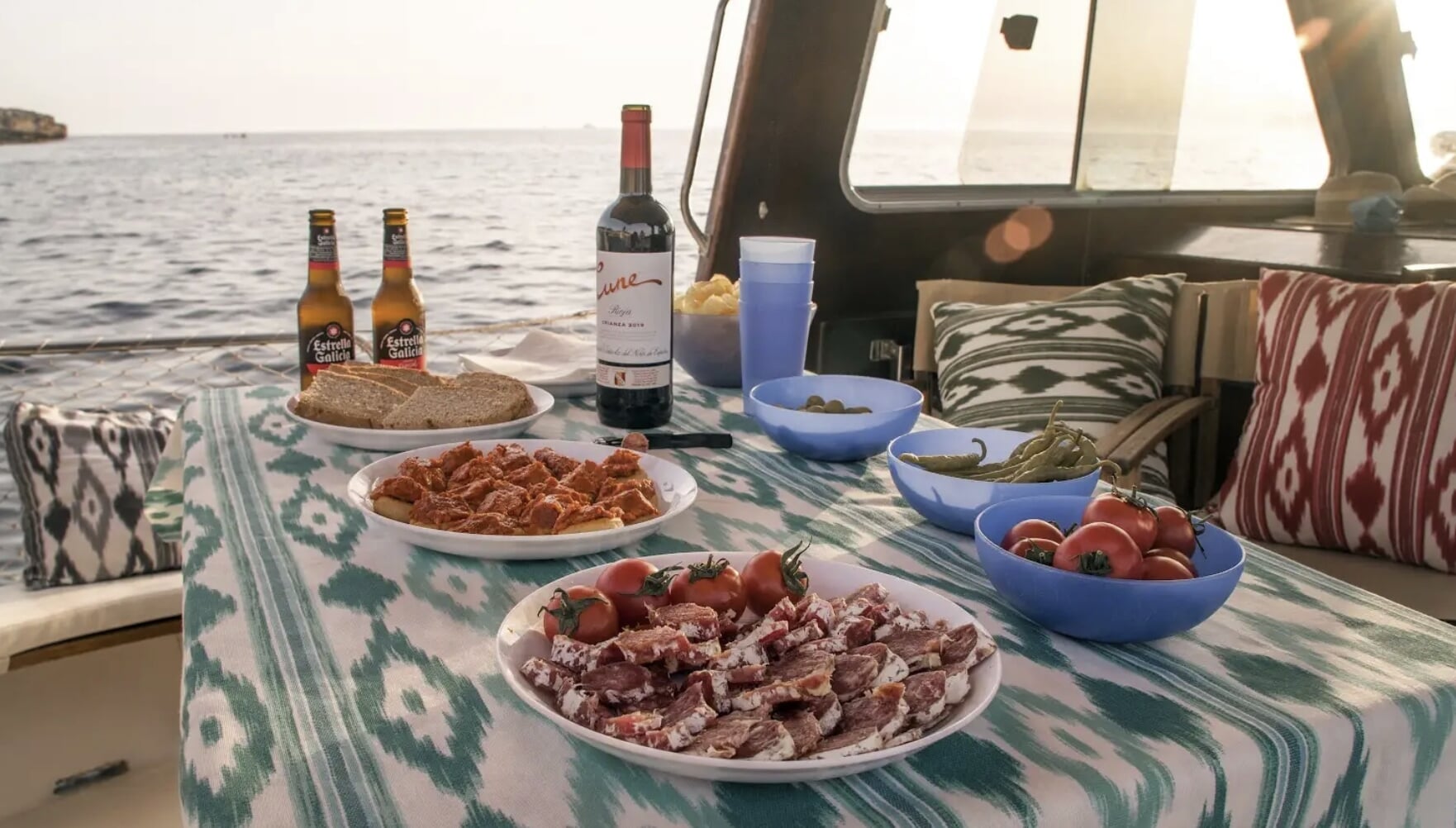 Lunch on the boat is inclusive