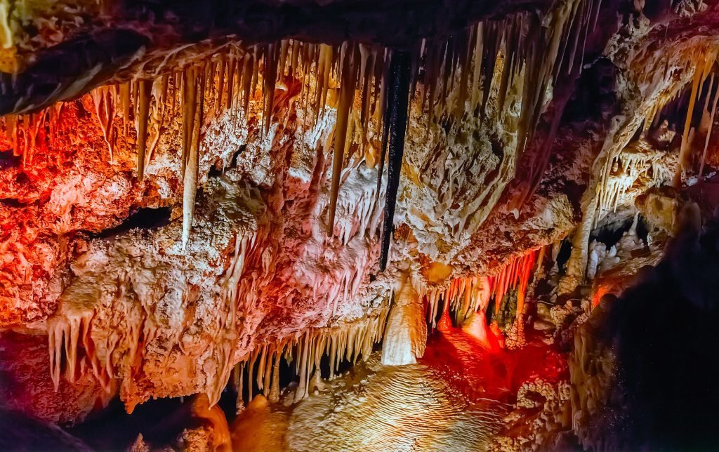 genova caves mallorca