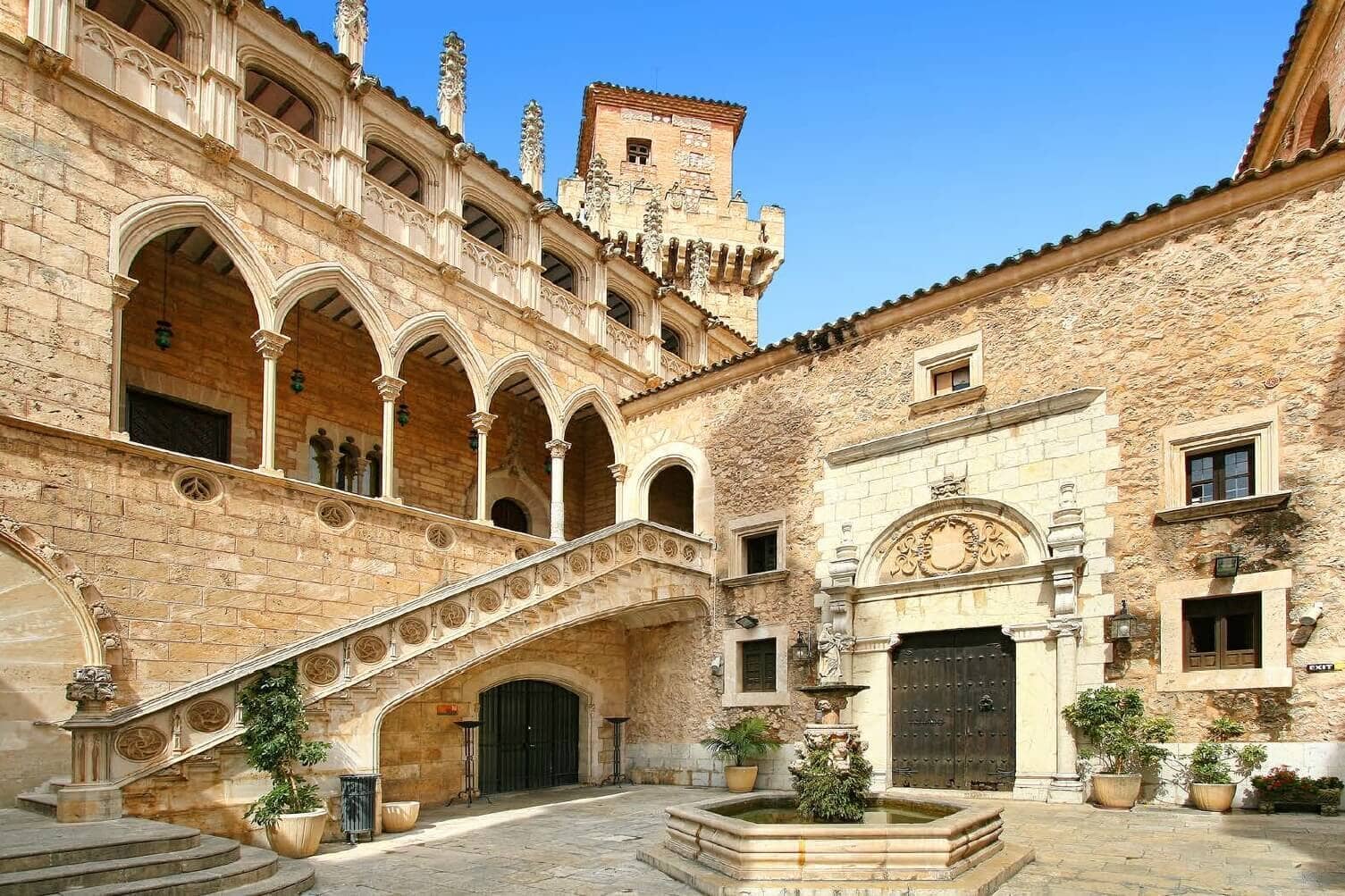entrance tickets pueblo espanol palma