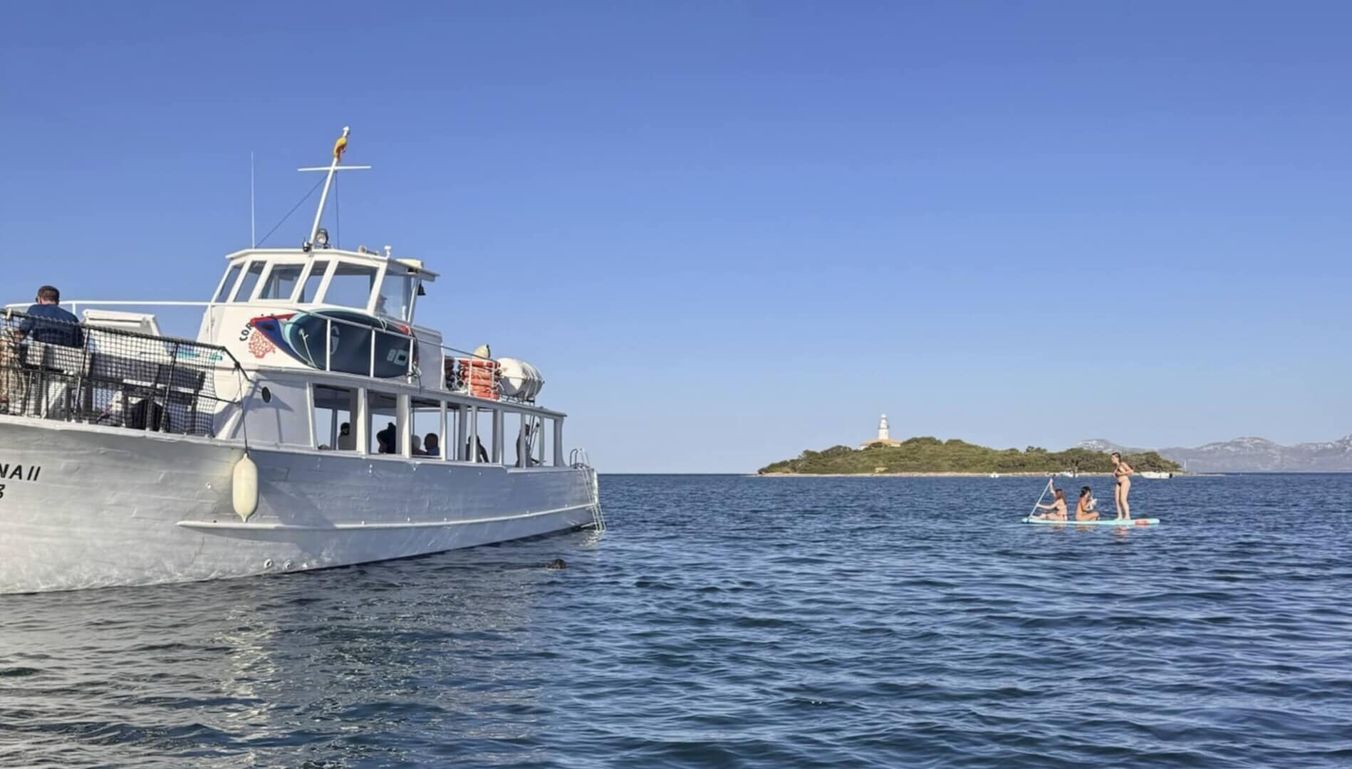 small-group boat tour