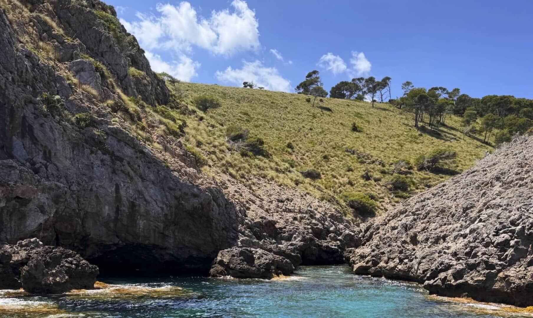 mountains at the coast