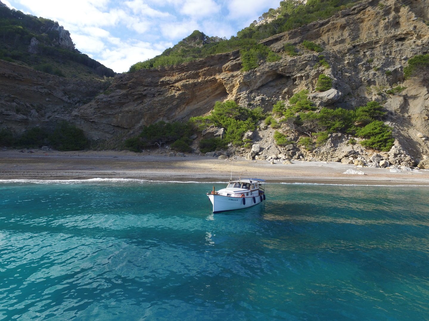 private llaut in a bay