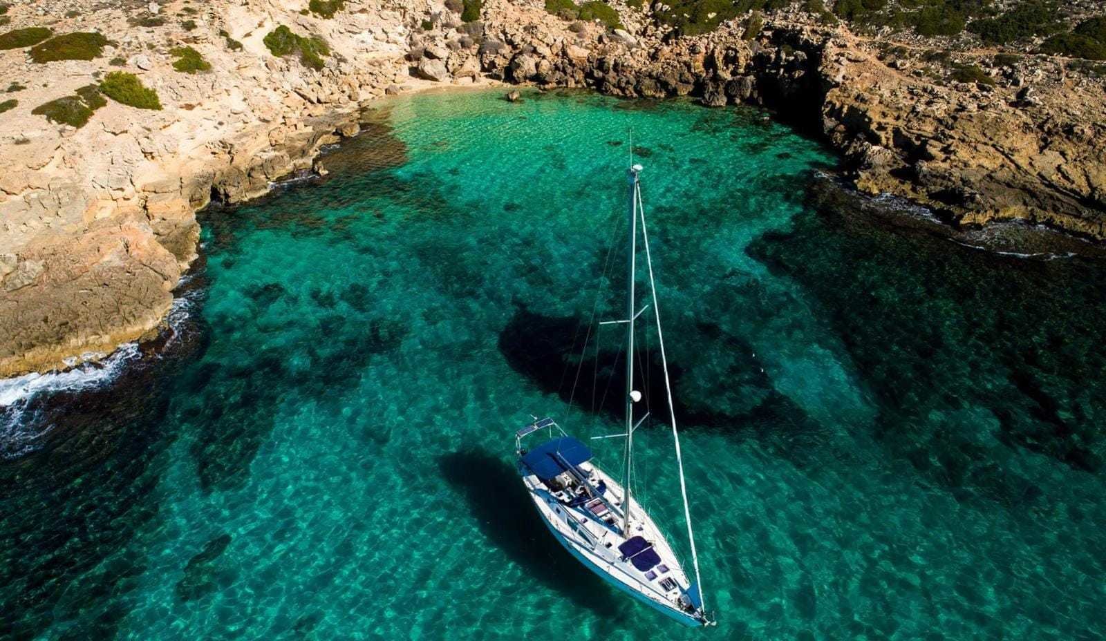 sailing tour