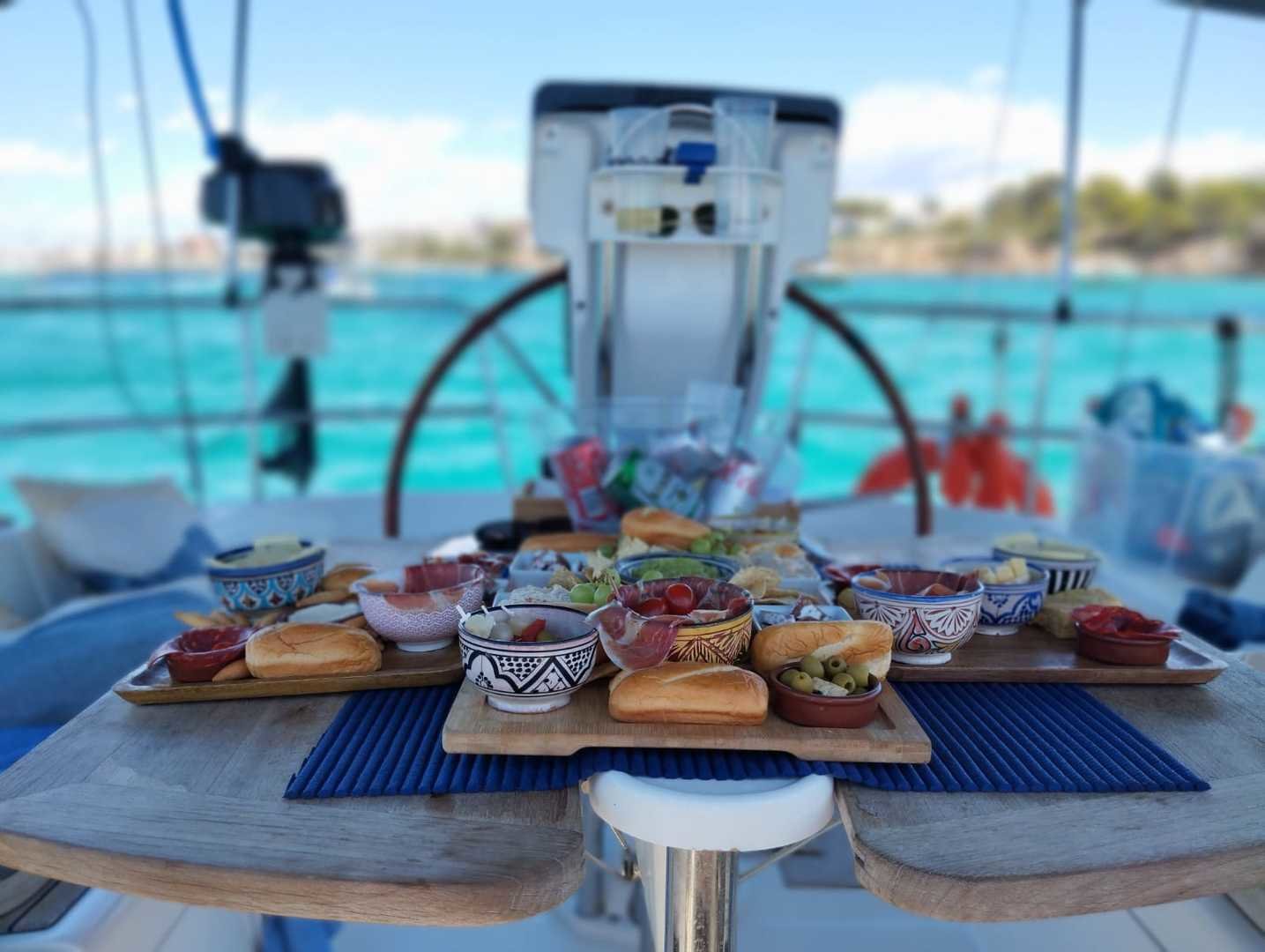 sailing boat activities in mallorca