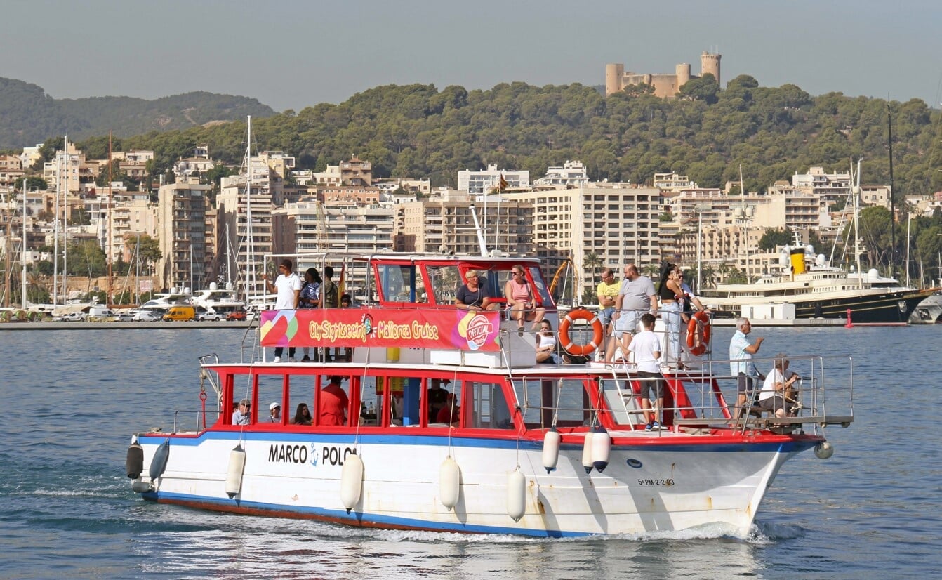 tour with boat